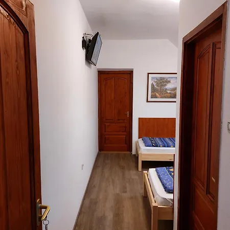 Hanol Apartmanhaz 발라톤엘