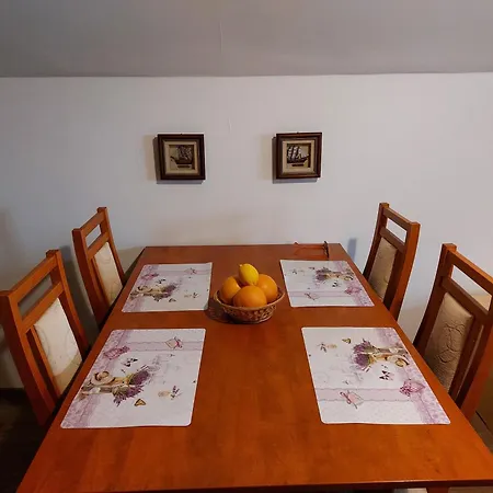 Hanol Apartmanhaz 발라톤엘
