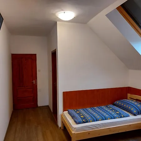 Hanol Apartmanhaz 아파트