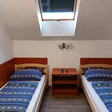 아파트 Hanol Apartmanhaz *