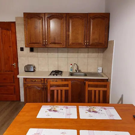 Hanol Apartmanhaz Apartament *