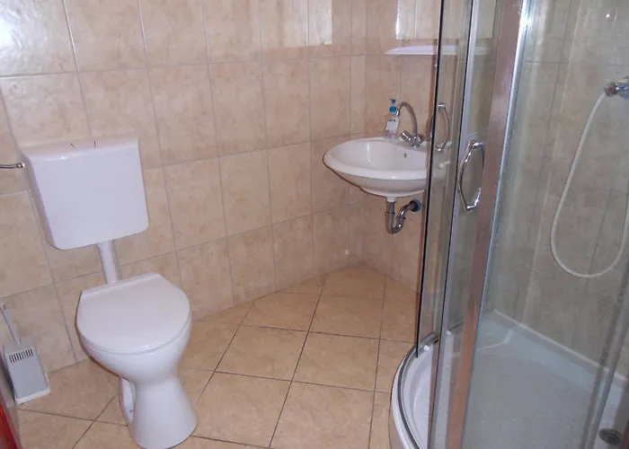Hanol Apartmanhaz * Balatonlelle