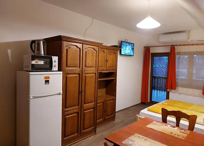 Apartament Hanol Apartmanhaz