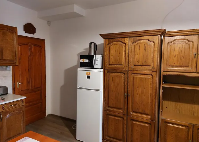 Hanol Apartmanhaz Apartament Balatonlelle