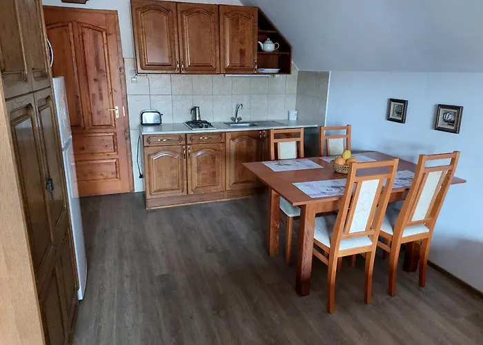 Hanol Apartmanhaz Apartament Balatonlelle