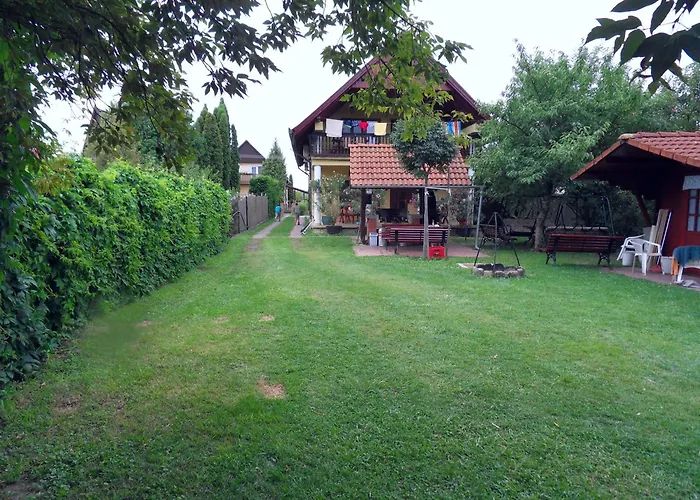 Hanol Apartmanhaz *