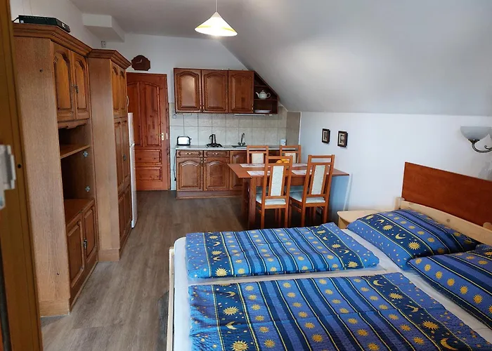 Hanol Apartmanhaz Apartament Balatonlelle