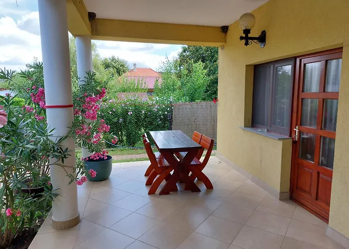 Apartament Hanol Apartmanhaz