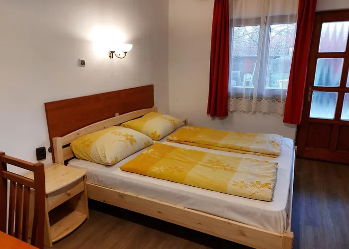Hanol Apartmanhaz *